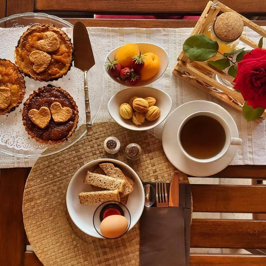 Bed and Breakfast Cascina Il Volo Moncalvo Exterior foto